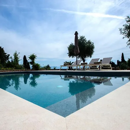 Sol D'oro Luxury