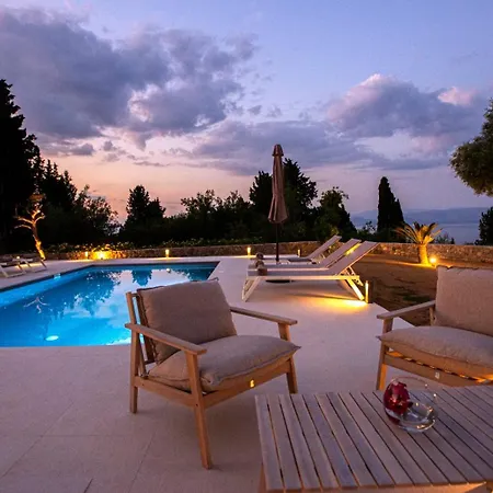 Villa Sol D'oro Luxury *